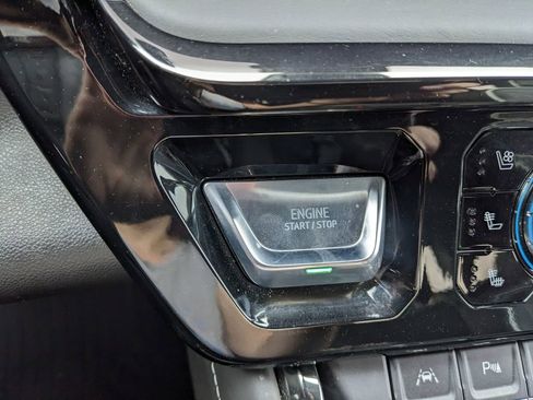 Used 2024 GMC Sierra 1500 AT4X w/ AT4X AEV Edition image 39