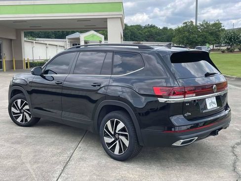 Used 2024 Volkswagen Atlas SE FWD image 5