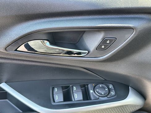 New 2026 Chevrolet Trax LS image 15