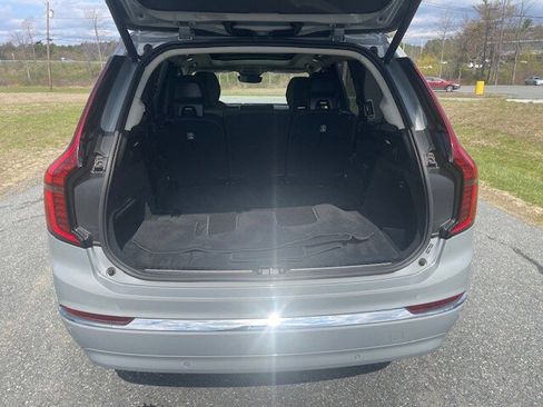 Used 2025 Volvo XC90 B6 Plus AWD/4WD image 8