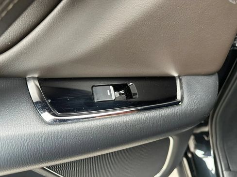 Used 2022 MAZDA CX-9 Signature AWD/4WD image 18