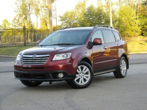 Used 2010 Subaru Tribeca Limited image 3