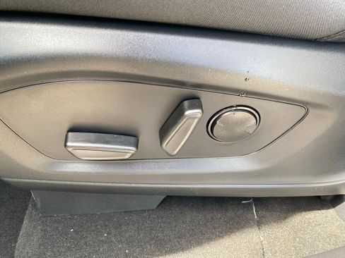 New 2026 Ford Explorer Active AWD/4WD image 15