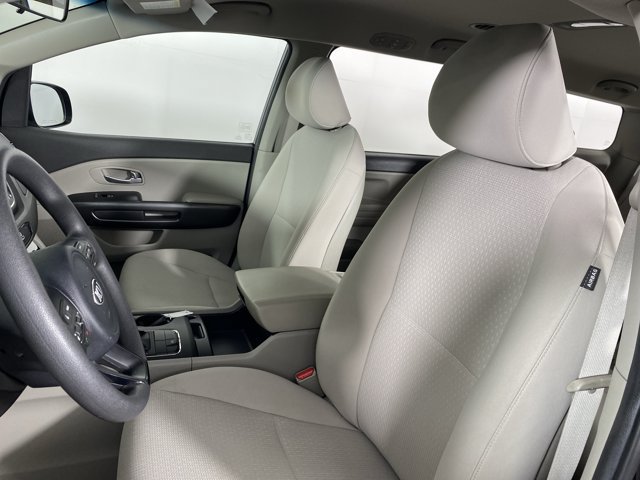 Used 2018 Kia Sedona L FWD image 14