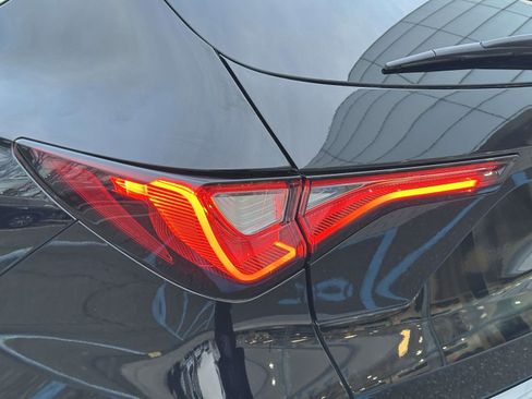 Used 2023 Acura MDX SH-AWD w/Technology Package AW image 6