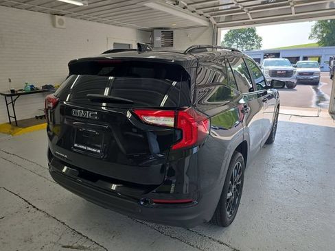 Certified 2023 GMC Terrain SLE w/ Driver Convenience Package FWD image 5