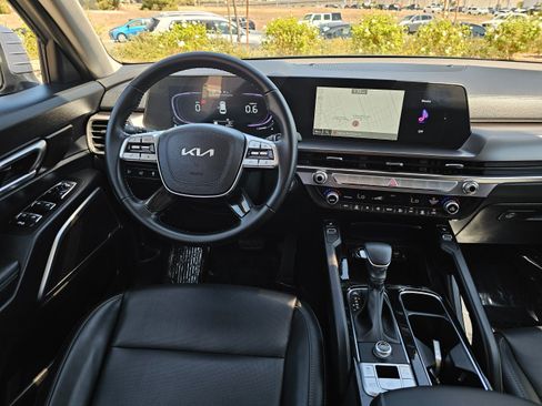 Used 2025 Kia Telluride S image 23