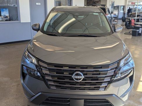 New 2026 Nissan Rogue SV w/ Cold Weather Package AWD/4WD image 5
