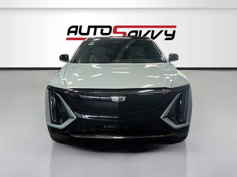 Used 2025 Cadillac Lyriq Sport AWD/4WD image 2