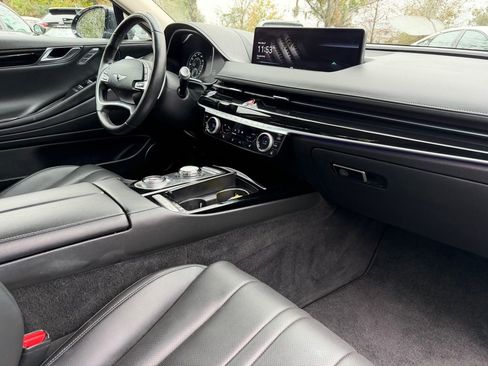 Used 2023 Genesis G80 2.5T image 9