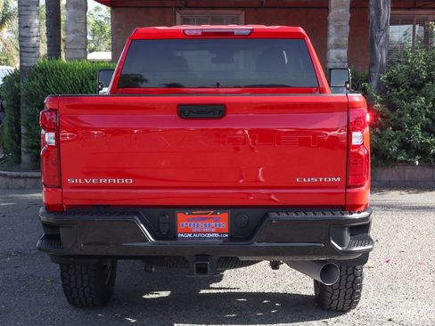 Used 2025 Chevrolet Silverado 2500 Custom w/ Custom Value Package AWD/4WD image 7