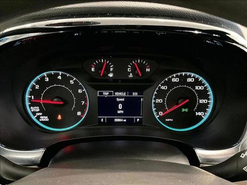 Used 2023 Chevrolet Traverse LS FWD image 22