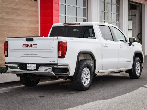 Used 2023 GMC Sierra 1500 SLE image 3