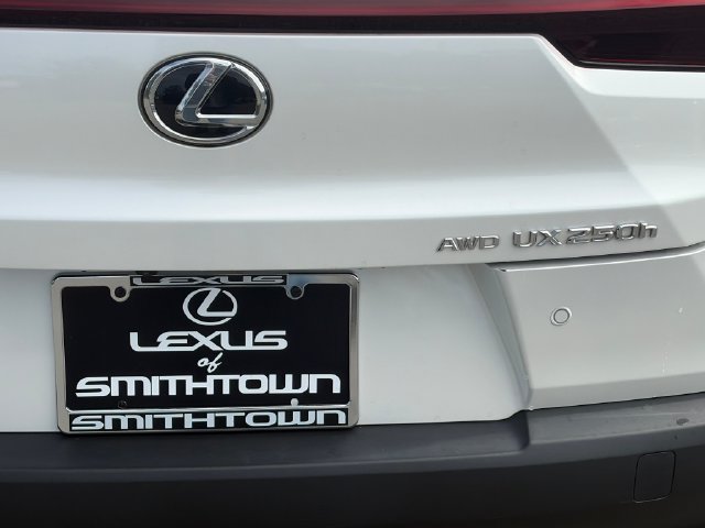 Certified 2024 Lexus UX 250h AWD w/ Premium Package image 34