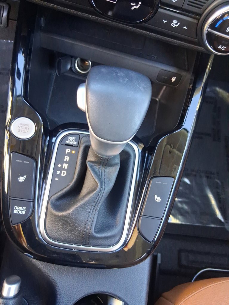 Certified 2024 Kia Soul EX w/ EX Designer Package FWD image 15