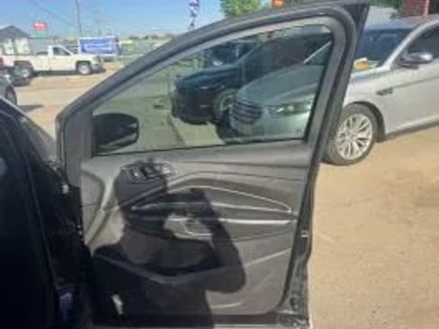Used 2017 Ford Escape S FWD image 13