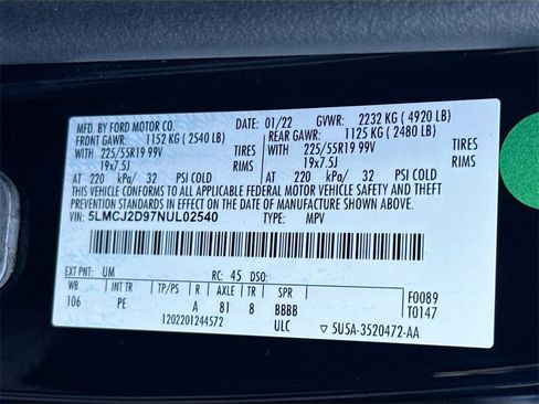 Used 2022 Lincoln Corsair Reserve w/ Equipment Group 201A image 36