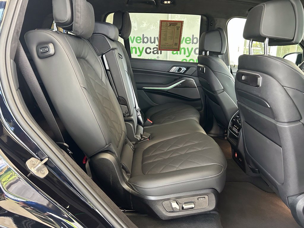 Used 2026 BMW X7 M60i AWD/4WD image 29