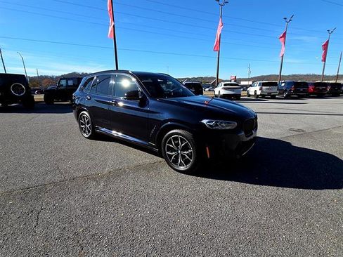 Used 2022 BMW X3 M40i image 3