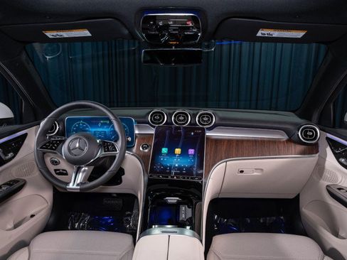 New 2026 Mercedes-Benz GLC 300 4MATIC image 13