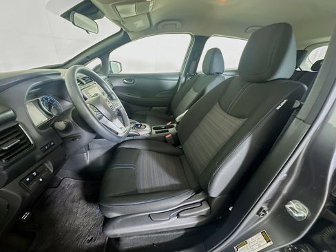 Used 2024 Nissan Leaf S FWD image 13