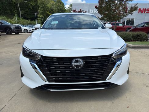 New 2025 Nissan Sentra S image 9