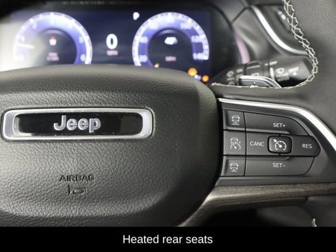 Used 2024 Jeep Grand Cherokee Limited w/ Luxury Tech Group II AWD/4WD image 29