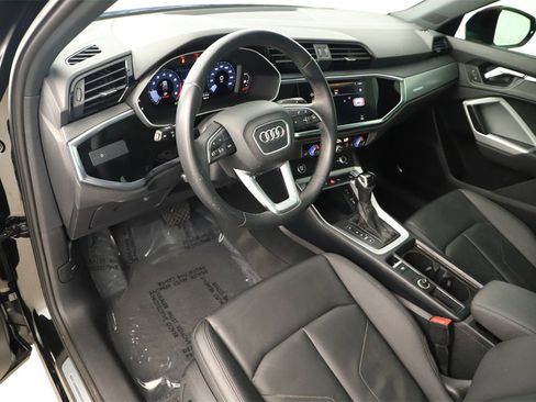Certified 2021 Audi Q3 2.0T Premium w/ Convenience Package image 15