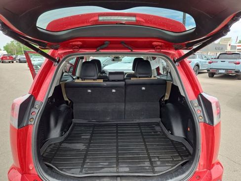 Used 2016 Toyota RAV4 Limited w/ Advanced Technology Package AWD/4WD image 33
