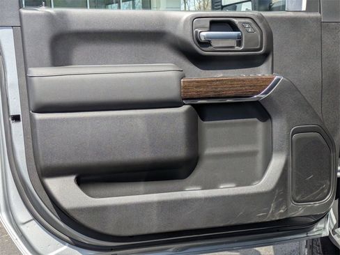 New 2025 GMC Sierra 2500 SLE w/ SLE Convenience Package image 9