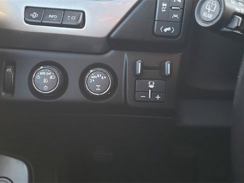 Used 2017 Chevrolet Suburban Premier w/ Max Trailering Package image 24