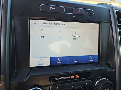 Used 2020 Ford F150 XLT image 17