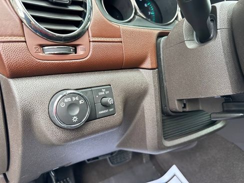 Used 2014 Buick Enclave Leather w/ Trailering Provision Package FWD image 14