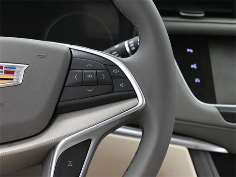 New 2026 Cadillac XT5 Premium Luxury w/ Driver Assist Package image 29
