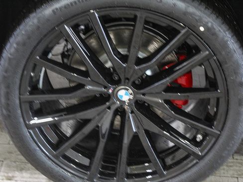 New 2026 BMW X5 sDrive40i w/ M Sport Package image 11