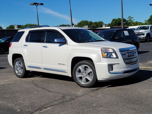 Used 2017 GMC Terrain Denali AWD/4WD image 31