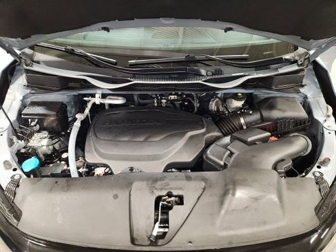 Certified 2024 Honda Odyssey Sport image 9