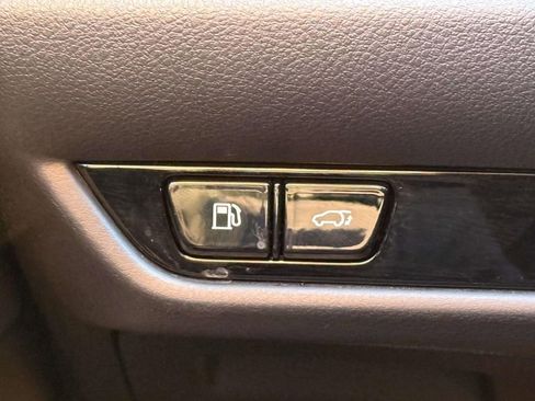 Used 2023 Lexus NX 350 Premium image 23