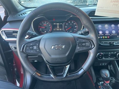 Used 2023 Chevrolet TrailBlazer RS w/ Convenience Package image 15