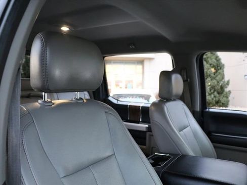 Used 2020 Ford F150 Lariat w/ Equipment Group 502A Luxury image 10