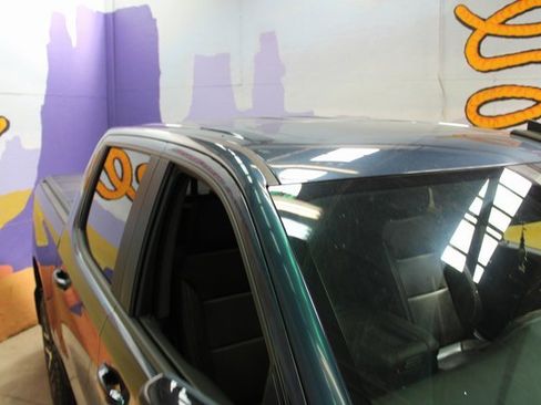 Used 2019 Chevrolet Silverado 1500 LT Trail Boss image 2