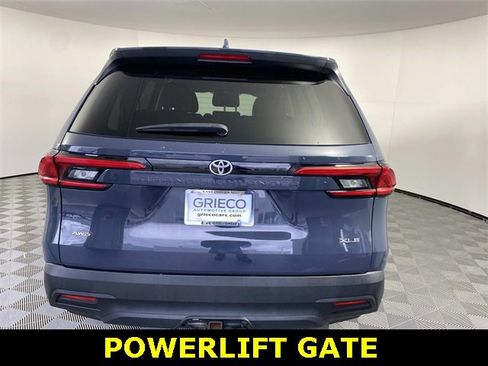 Used 2024 Toyota Grand Highlander XLE image 7