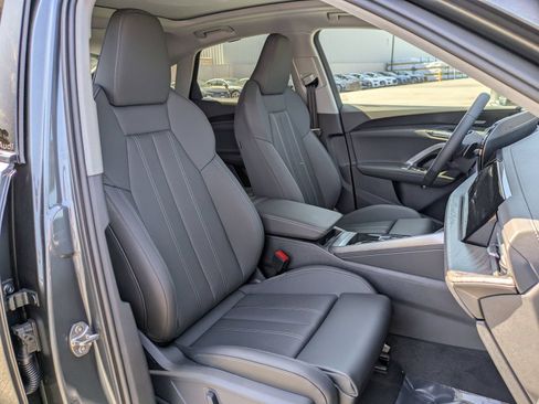 New 2026 Audi Q5 Premium Plus AWD/4WD image 10