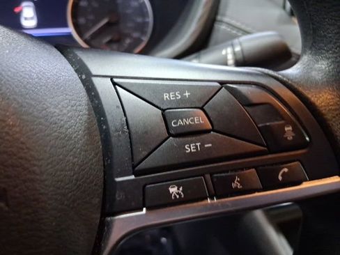 Used 2024 Nissan Sentra SV image 13