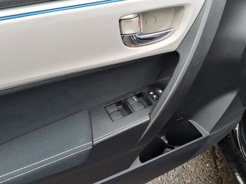 Used 2015 Toyota Corolla LE w/ Protection Package image 13