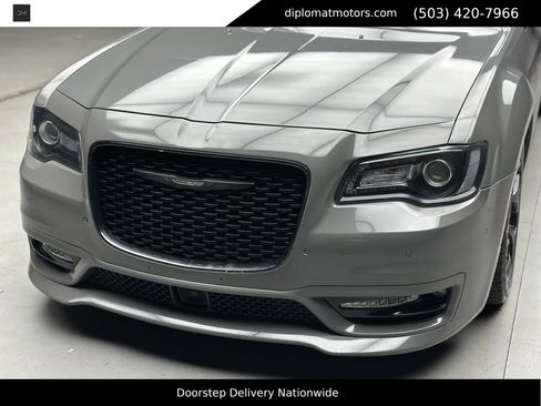 Used 2019 Chrysler 300 S w/ Safetytec Plus Group image 14