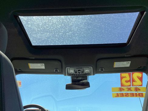 New 2025 GMC Sierra 2500 SLT w/ SLT Premium Package image 12