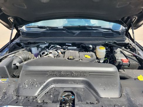 New 2026 RAM 2500 Tradesman AWD/4WD image 18