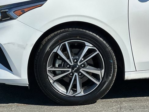 Used 2024 Kia Forte LXS image 23