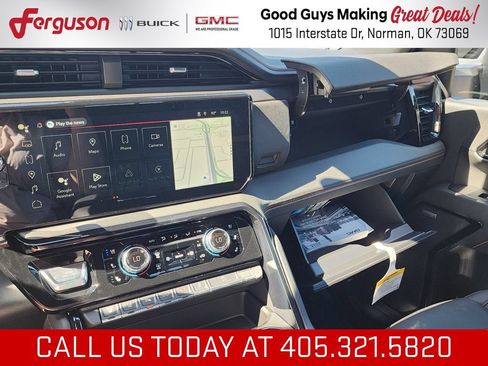 New 2026 GMC Sierra 2500 AT4 w/ AT4 Premium Plus Package AWD/4WD image 36